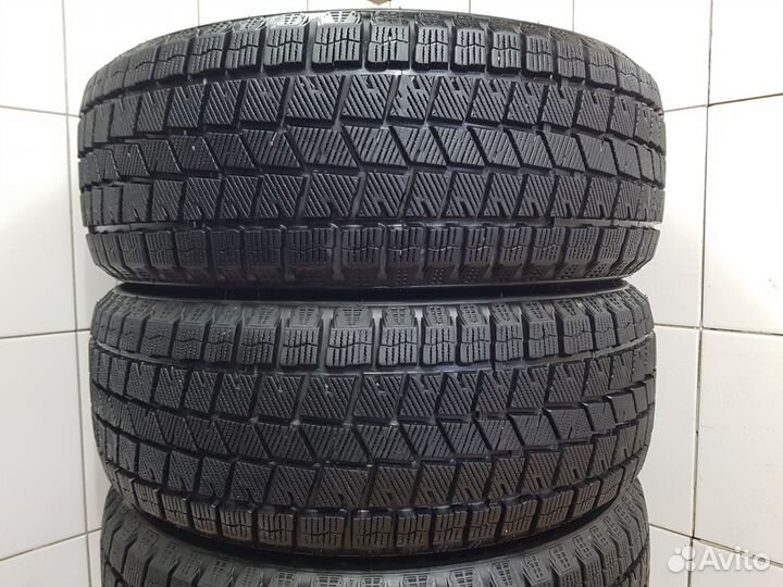 Sailun Ice Blazer Arctic SUV 215/55 R18 99H