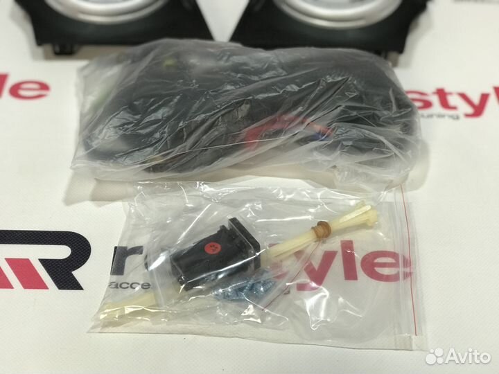 Туманки Mitsubishi L200 15-19г Уст комп