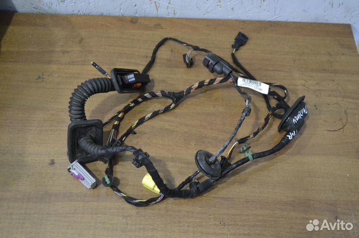 Проводка двери передняя правая Volkswagen Tiguan