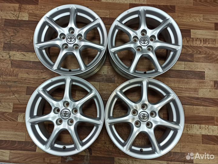 Диски 17 5х114,3 оригинал Тойота из Японии