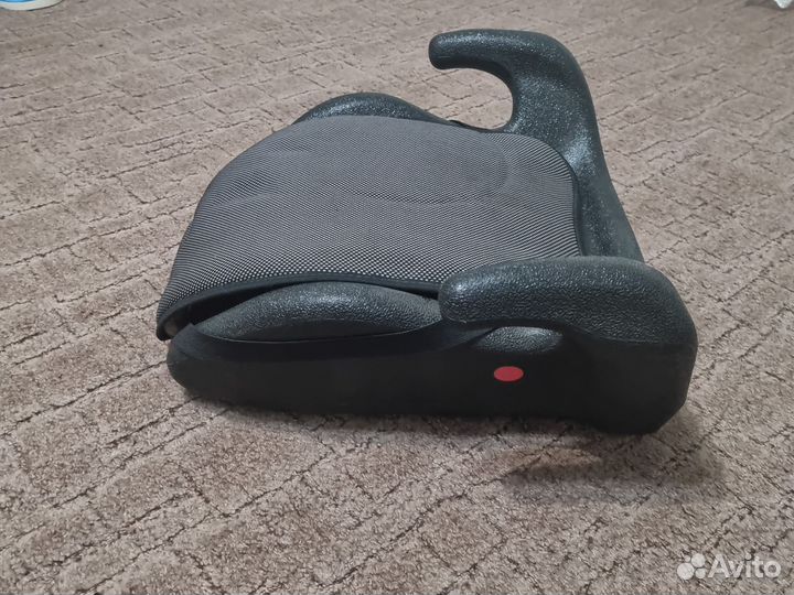 Автокресло бустер