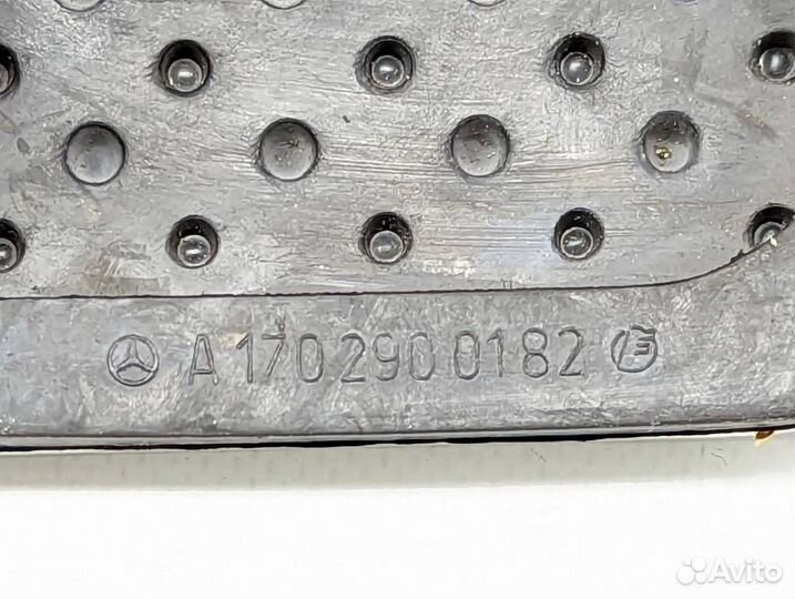 Накладки педалей AMG w205 C-class 651.921