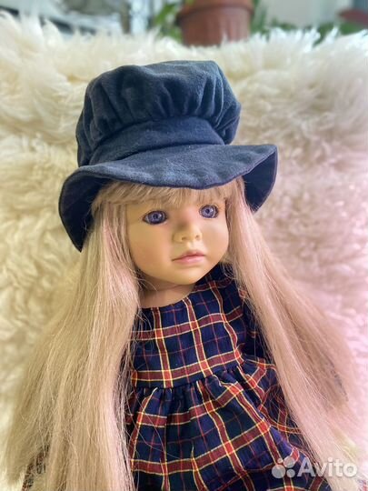 Коллекционная виниловая кукла Principessa Madeline