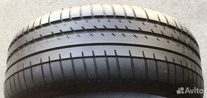 Michelin Pilot Sport 4 235/45 R17