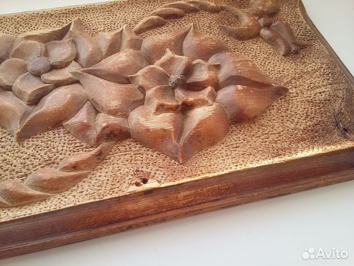 Резная крышка, резьба по дереву