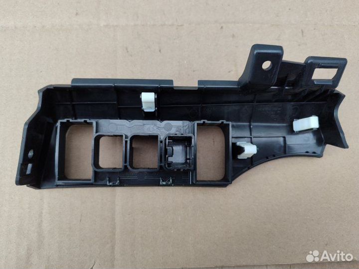 Накладка на торпедо Kia Rio 3 G4FC 2012