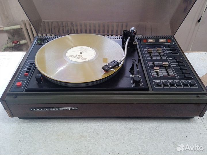 Проигрыватель винила Арктур 003