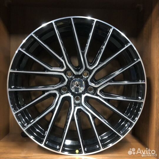 Диски R19 5x114,3 Toyota Lexus Kia Hyundai