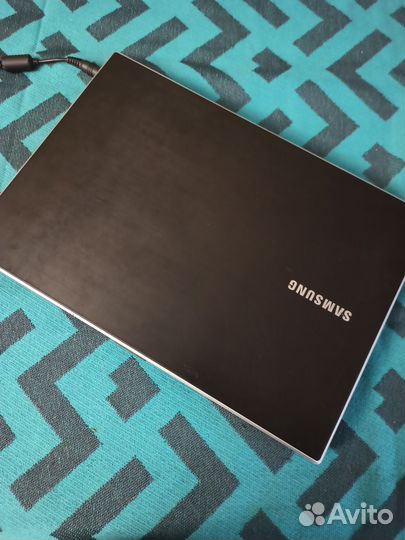 Ноутбук Samsung