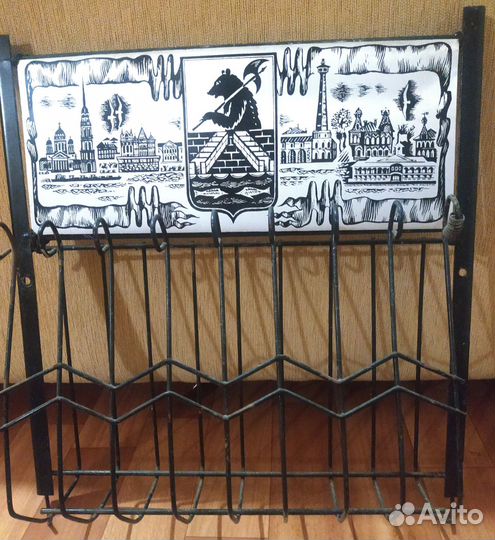 Газетница времён СССР+ полка для телефона, раритет