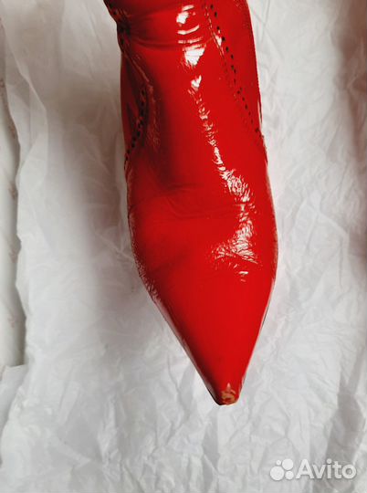 Сапоги женские из натуральной лаковой кожи