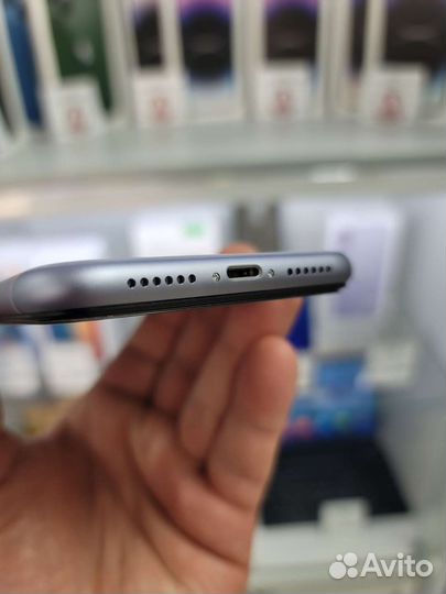 Смартфон б/у Apple iPhone 11 128Gb Purple
