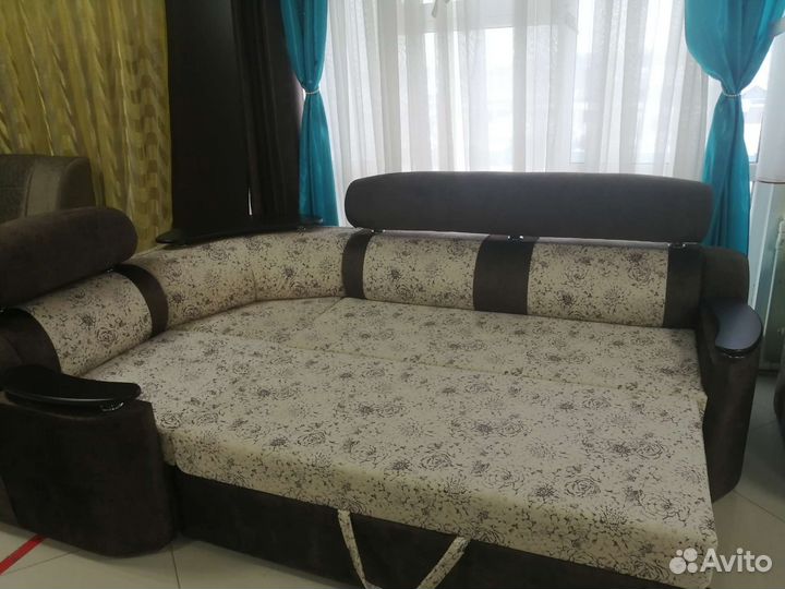 Угловой диван