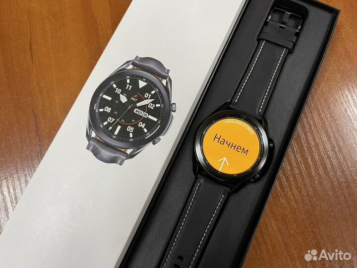 Часы Samsung Galaxy Watch 3 45mm black отл.сост