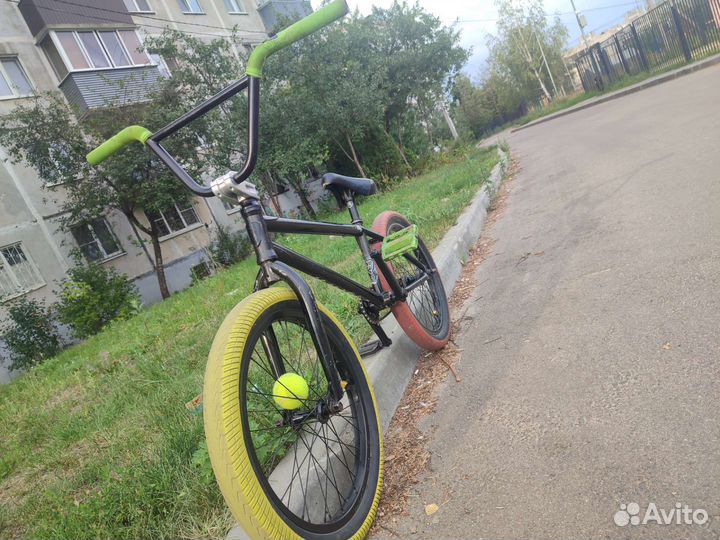 Велосипед BMX