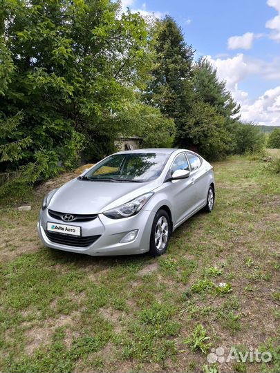 Hyundai Elantra 1.6 AT, 2011, 165 240 км