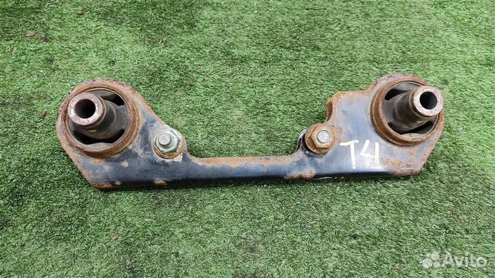 Опора редуктора заднего Nissan Qashqai J11 2014