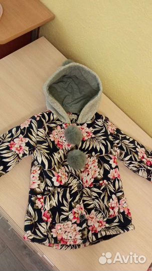 Куртка легкая для девочки