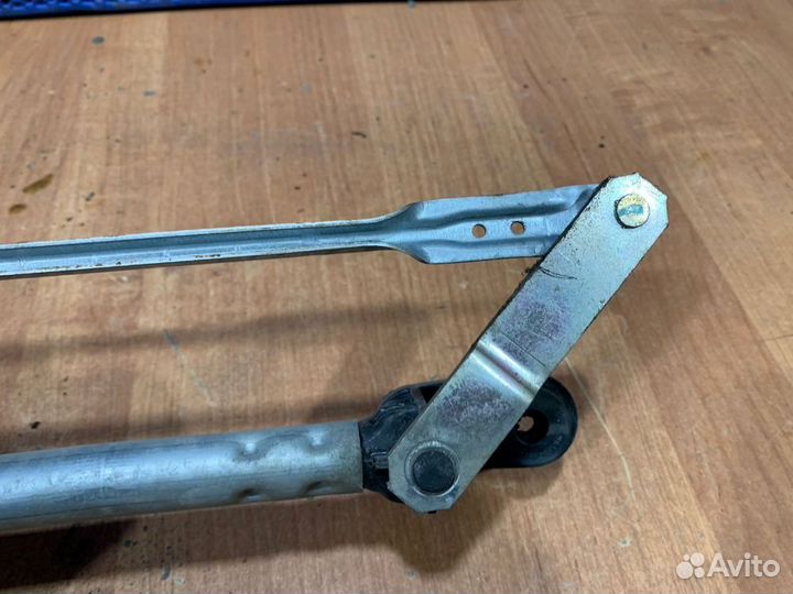 Трапеция стеклоочистителей Skoda Octavia A7