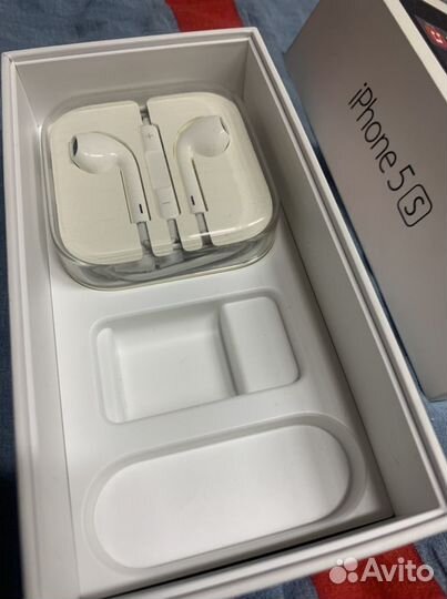 Наушники earpods новые из комплекта