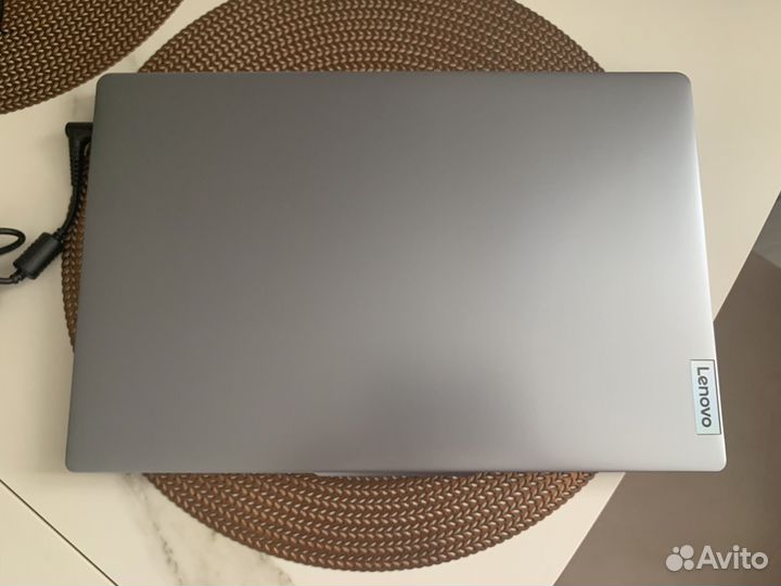 Ноутбук Ноутбук Lenovo IdeaPad Slim 3 15AMN8