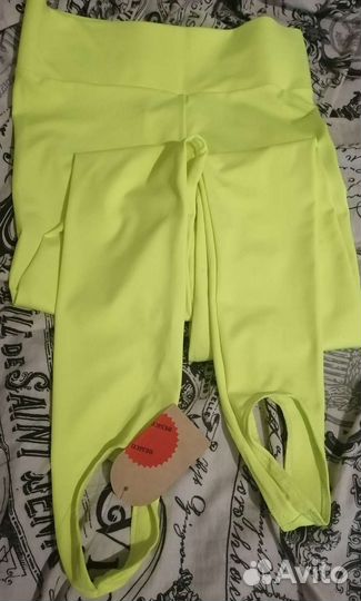 Спортивный костюм женский