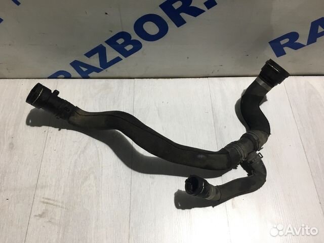 Патрубок системы охлаждения audi A4 b8