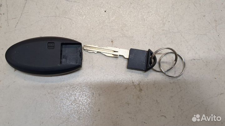 Ключ зажигания Nissan Leaf, 2016