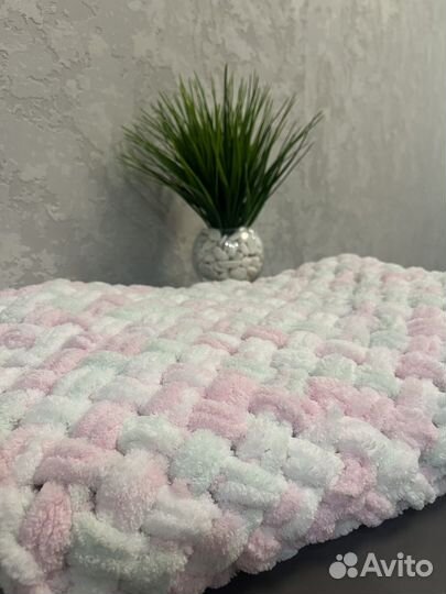 Плед вязанный ручная работа