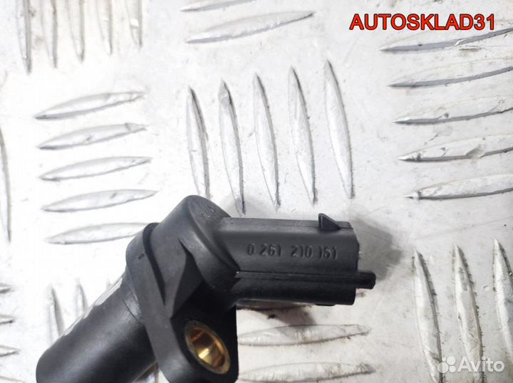 Датчик положения коленвала Opel Corsa C 0261210151
