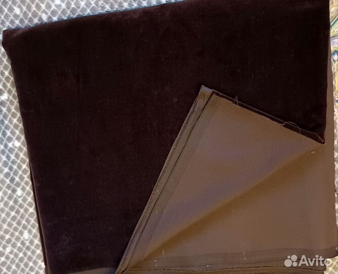 Отрез ткани бархат
