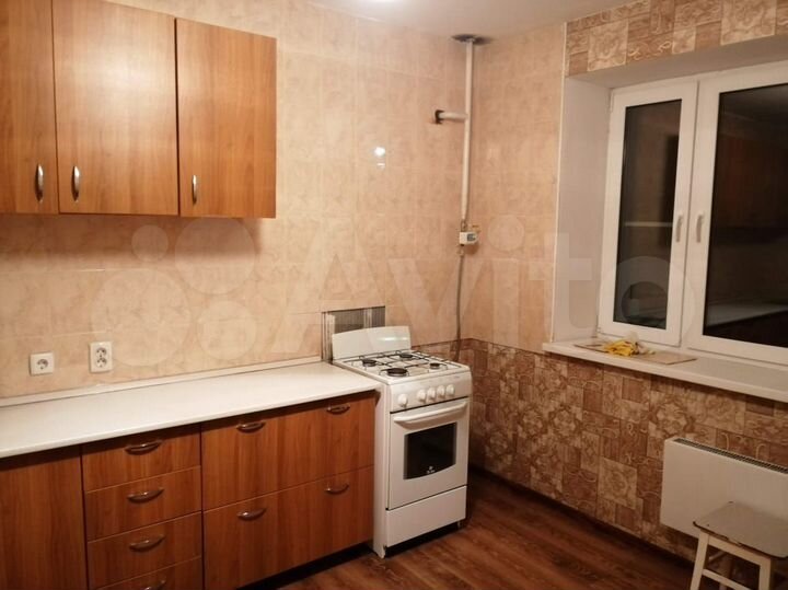 2-к. квартира, 56 м², 1/5 эт.