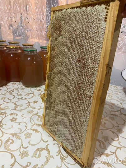 Натуральный горный мёд