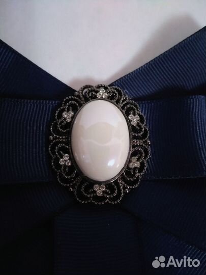 Галстук брошь