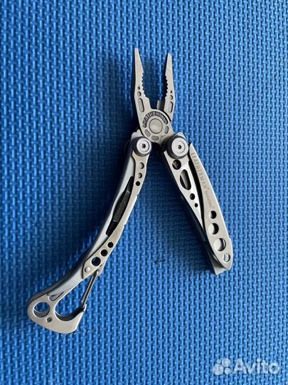 Мультитул leatherman skeletool