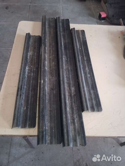 Накладки порогов Mercedes w123 мерседес 123