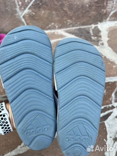 Босоножки adidas
