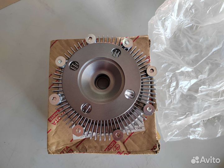 Вискомуфта Toyota