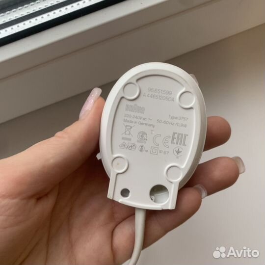 Зарядное устройство для зубной щетки Braun oral-B