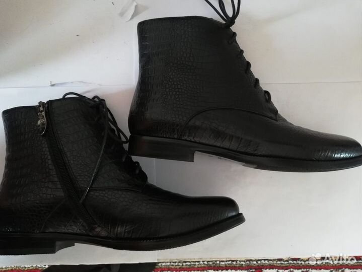 Ботинки женские