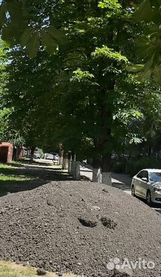 Б/у асфальт для дорожек н/п 1,45 тн на куб