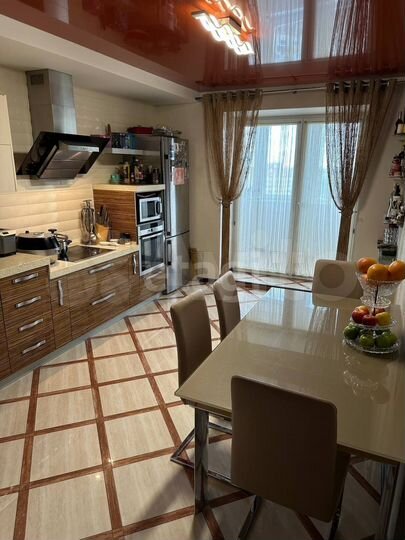 3-к. квартира, 115 м², 10/14 эт.