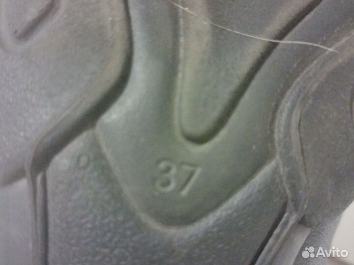 Кроссовки женские Экко 37 разм