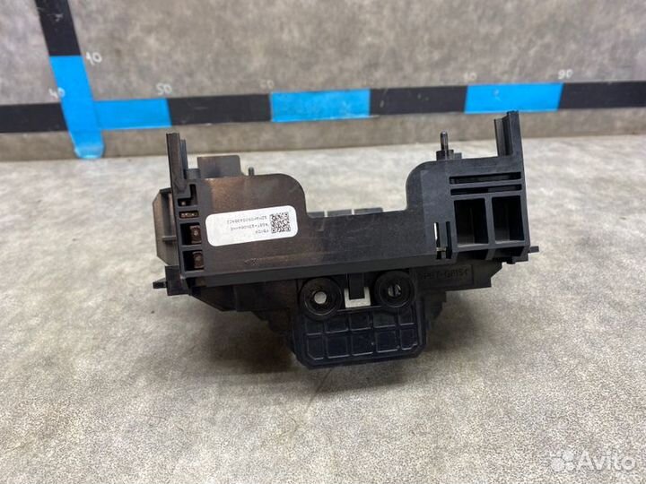 Крепление подрулевых переключателей Ford Mondeo 4