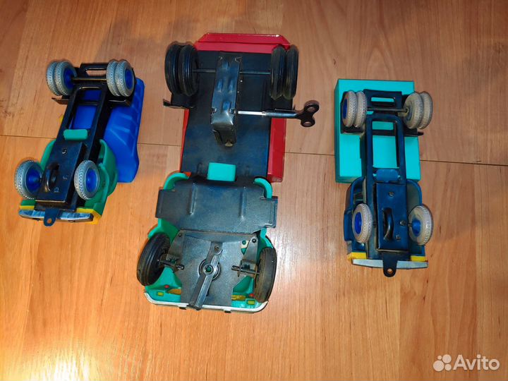 Игрушечные машинки СССР. Самосвал. Грузовик