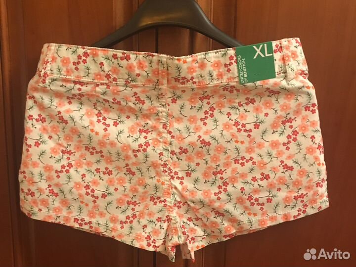 Шорты для девочек на 10-11 лет 150 см XL Benetton