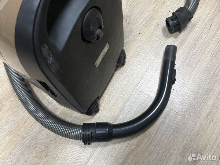 Пылесос Miele s6210