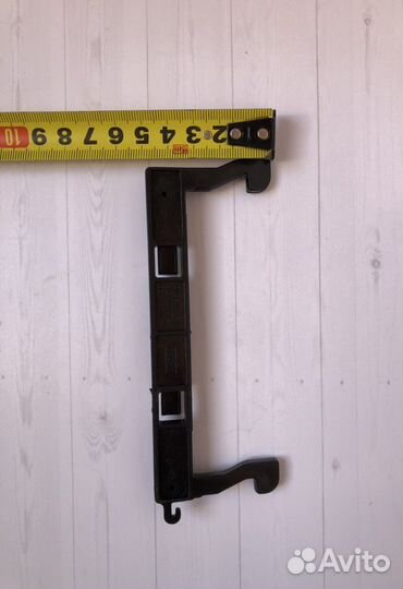 Крючок для микроволновки Samsung DE64-40006