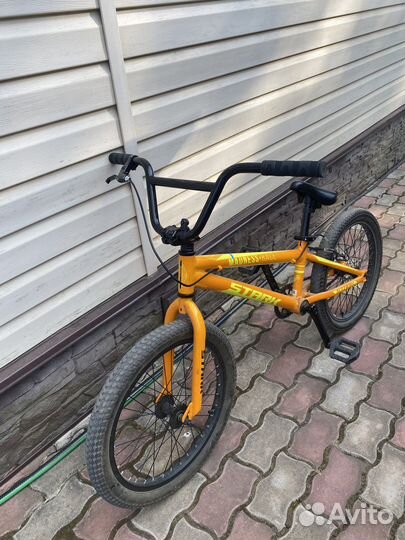 Велосипед Stark Madness BMX Race
