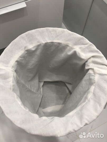 Корзина из ротанга для белья